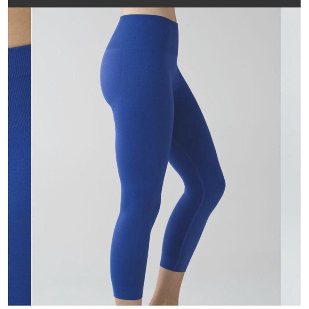 Lululemon ZONE IN TIGHT Blue High Waist Compression Crop Leggings Size 2
